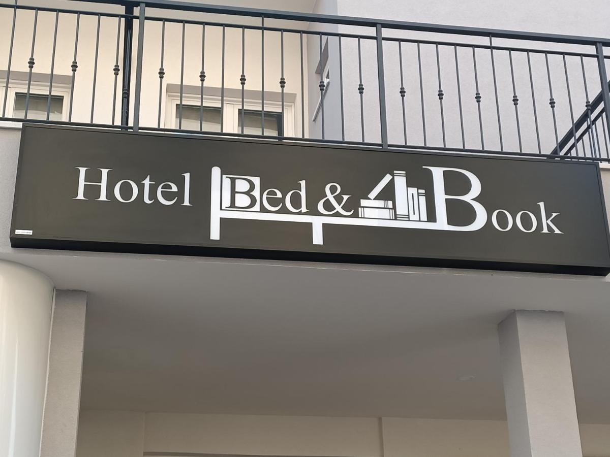 רימיני Hotel Bed & Book מראה חיצוני תמונה