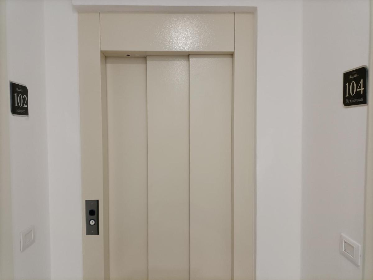 רימיני Hotel Bed & Book מראה חיצוני תמונה